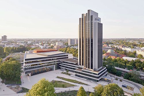 Hamburg: CCH and Radisson Blu Hotel